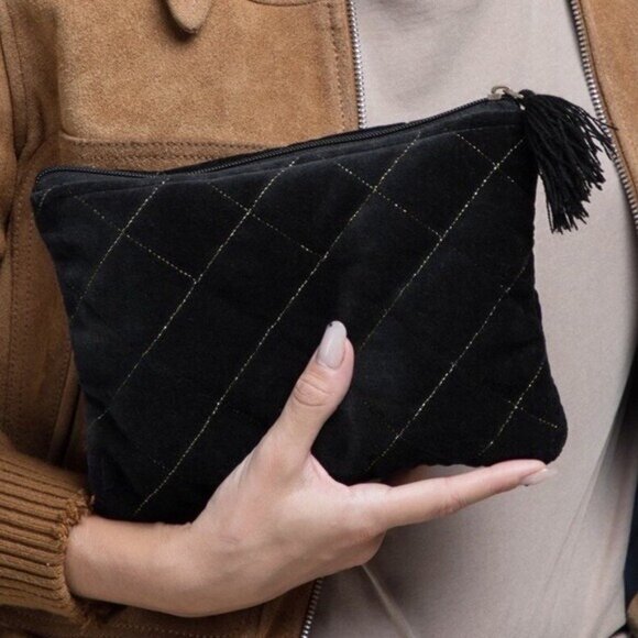 Quilted Black Velvet Clutch Pouch with Fine Thread Tassel and Zip Top Metallic - Picture 8 of 8